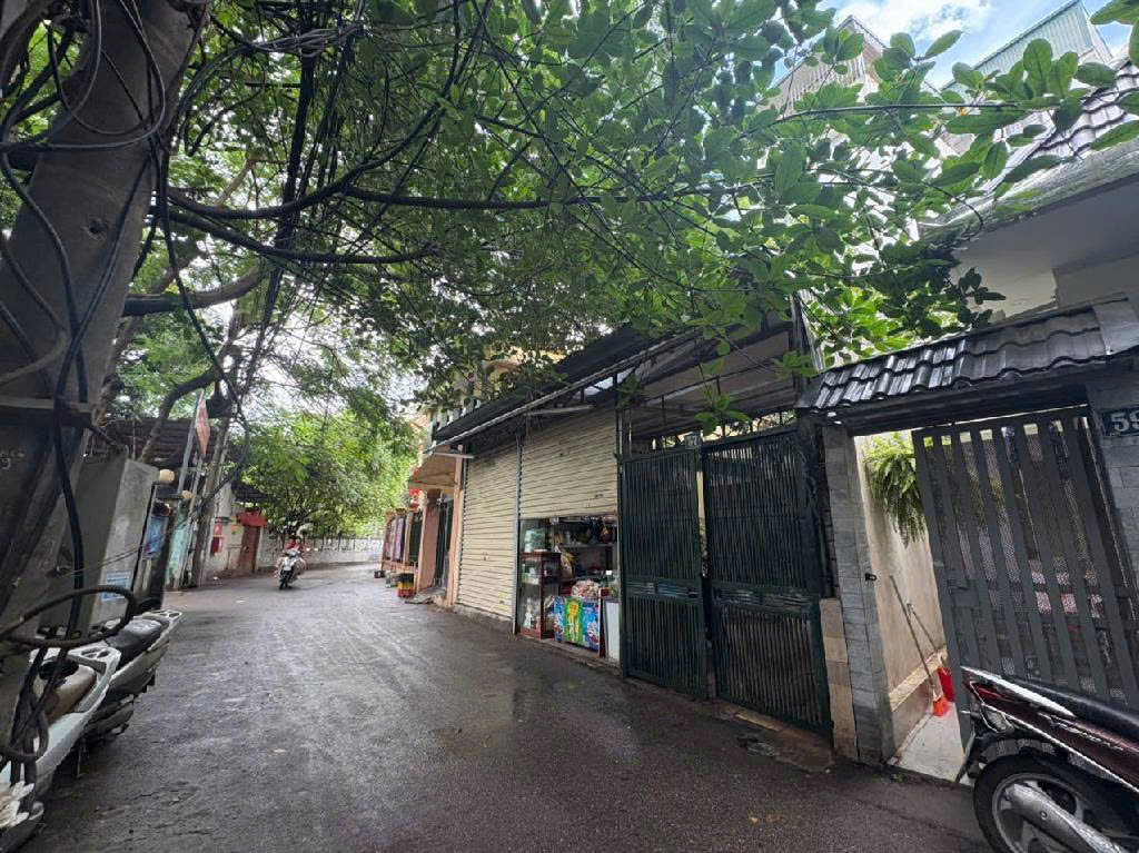 Bán lô đất 53m² phố Quan Nhân, ngõ ô tô thông, mặt tiền 5m, giá 13 tỷ